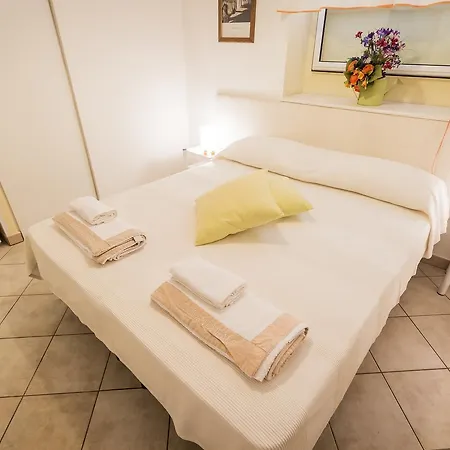 Bed & Breakfast Mandarinoarancio Alezio