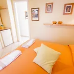 לינה וארוחת בוקר Mandarinoarancio