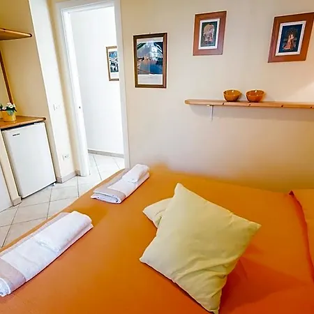 Mandarino E Arancio By Montedelia Tour 3* 알레지오