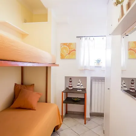 Mandarinoarancio Panzió