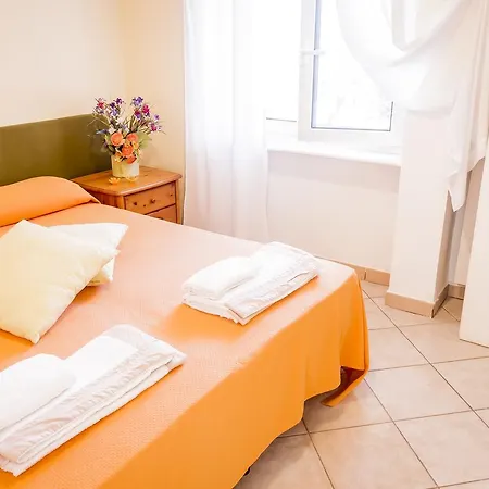 Mandarinoarancio Panzió