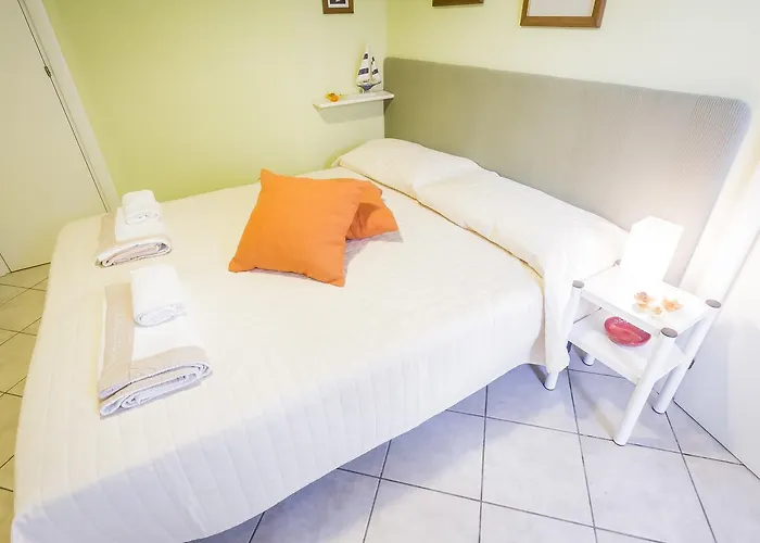 Mandarinoarancio Couette-café